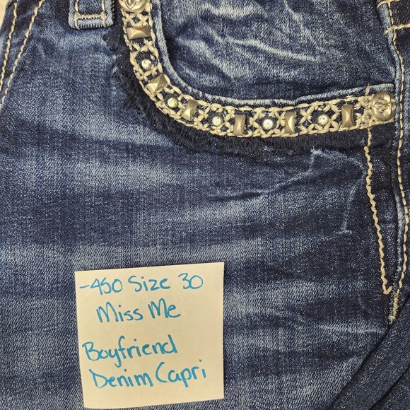 Miss Me Denim Capri - Picture 4 of 4